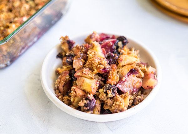 Apple-Blueberry Crumble