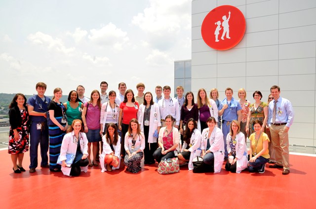 2012_Residents_raise_the_roofsm