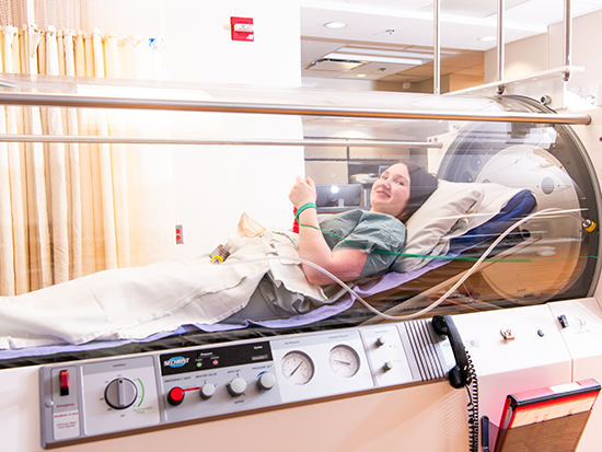 stream Hyperbarics Patient in Chamber Russell Clinic 9189