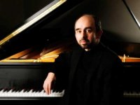 Award-winning pianist, UAB’s own Yakov Kasman, to perform in France 