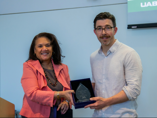 Kiper receives 2026 Michel de Montaigne Endowed Prize