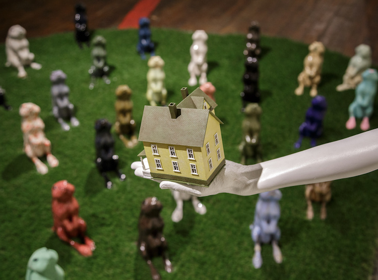 Stacey Holloway, Like-Minded, 2016; Slip cast stoneware, mixed media, 4' x 10' x 8’