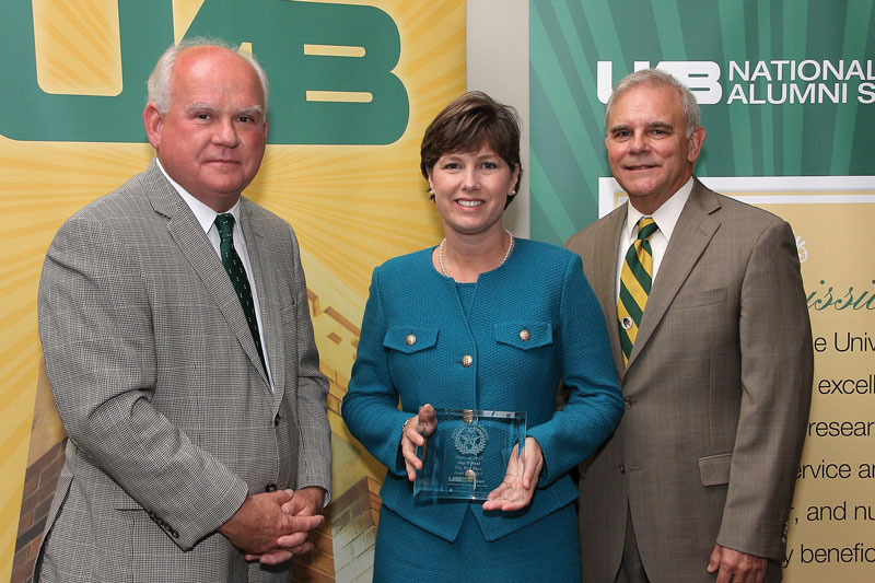 Alum Excellence President Watts and Joy Oneal