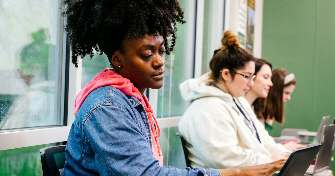 Explore graduate programs in UAB’s College of Arts and Sciences CAS