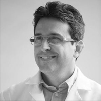 Dr. Javier Campos-Gomez