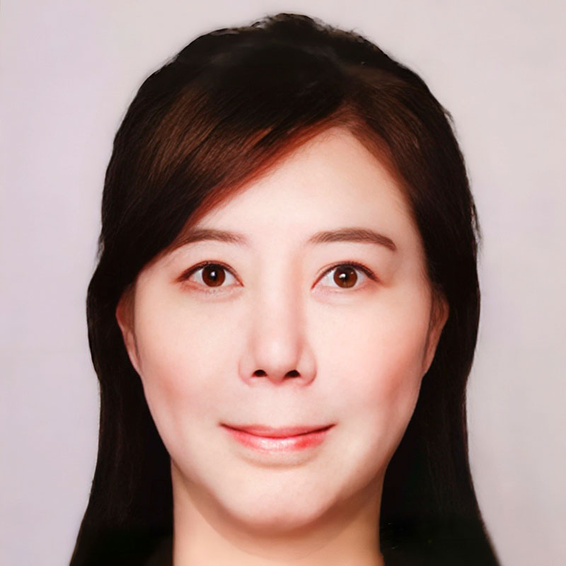 Dr. Yumi Kim 