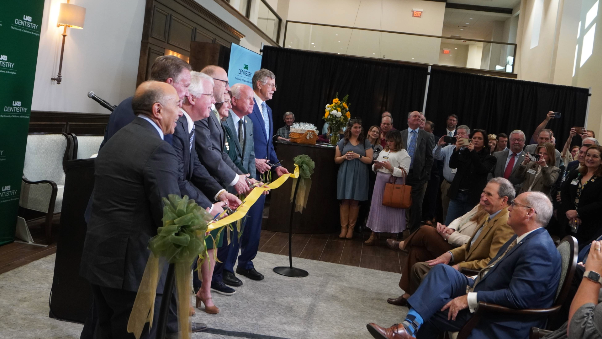 UAB leadership cutting ribbon at UAB Dentistry Dothan grand opening