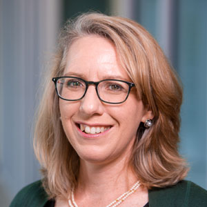 Dr. Lisa Kerr