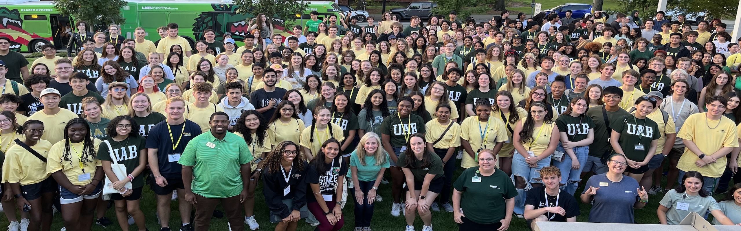 2,414 Honors Students