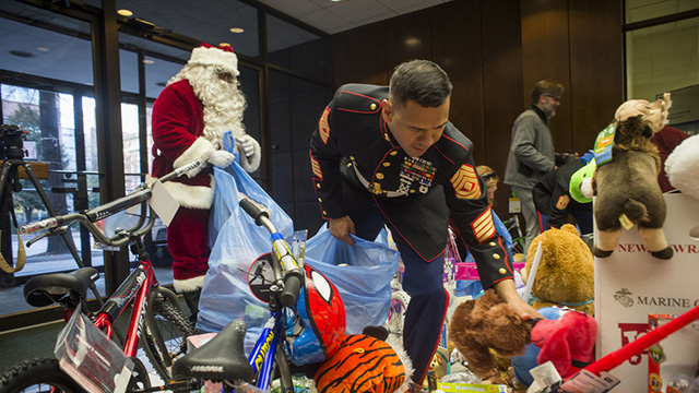 UAB IT launches 26th annual Toy Drive