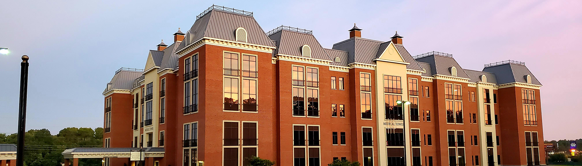 The Innovation Clinic at Dothan Marnix E. Heersink Institute for