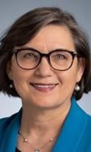 Dr. Oates takes the lead as new CSCH Director