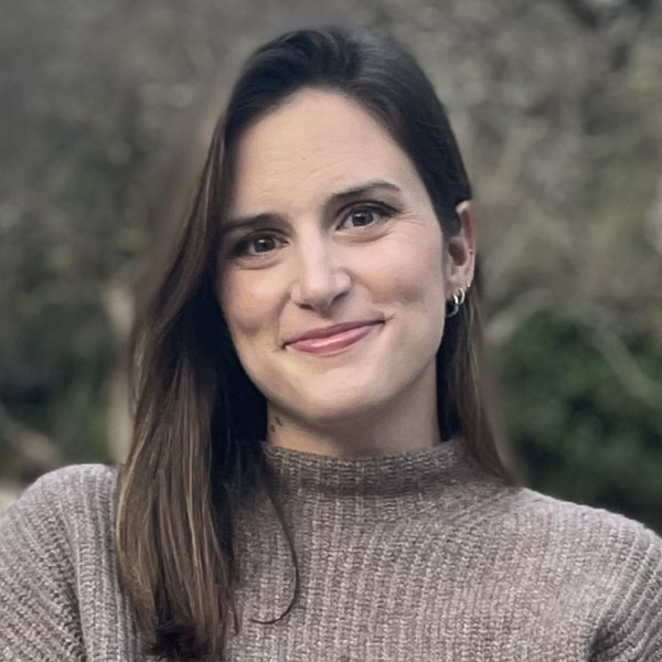 Headshot of Kayla