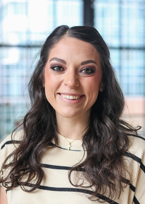headshot of Jenn Handrop