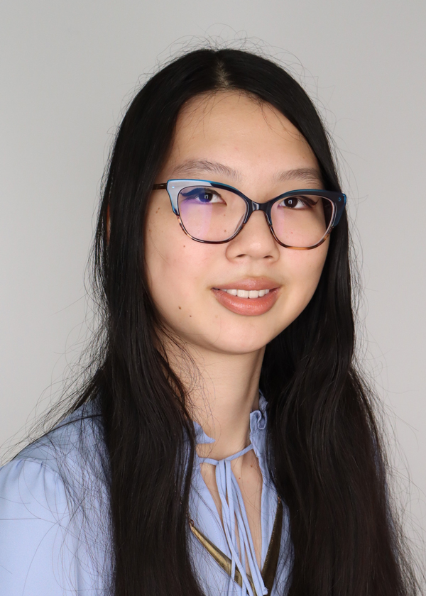 Headshot of Ruihuang Ding.