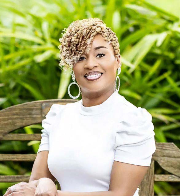 Donna Duke Pope headshot