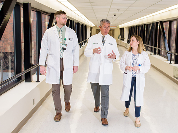 Nguyen receives the 2026 AAP Outstanding Mentor Award