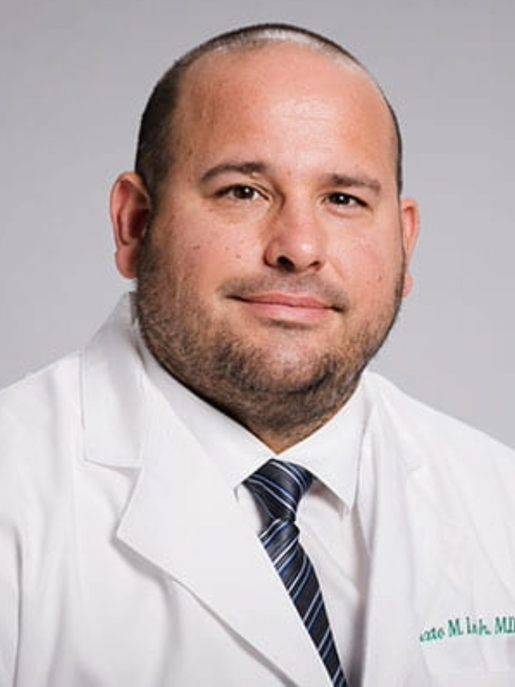 headshot of Sixto Leal