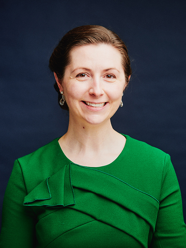 Headshot of Elizabeth Rahn