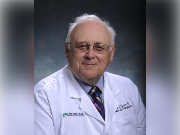 Headshot of Dr. Gary Turner