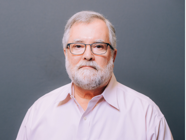 Headshot of Elliot J. Lefkowitz, Ph.D., professor in the UAB Department of Microbiology.
