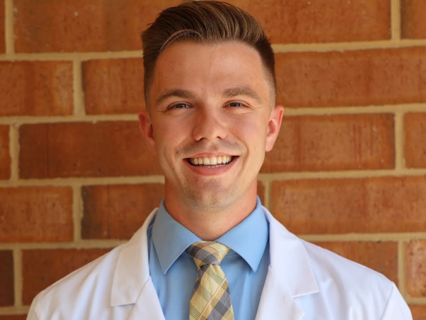 From finance to medicine: MS4 class president Mike Anderson leads with purpose and perspective