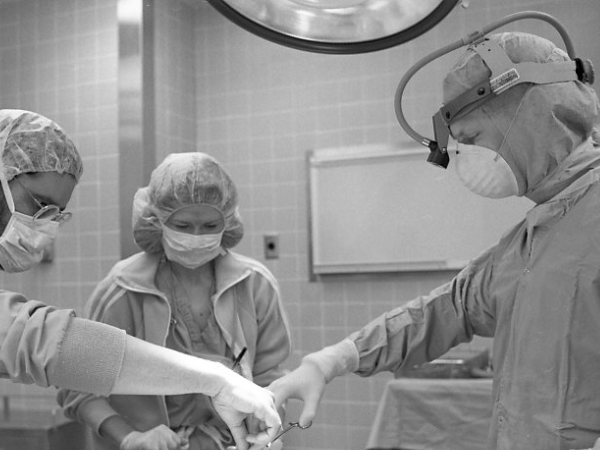 Peters reflects on a lifetime of growth, discovery, and leadership in otolaryngology