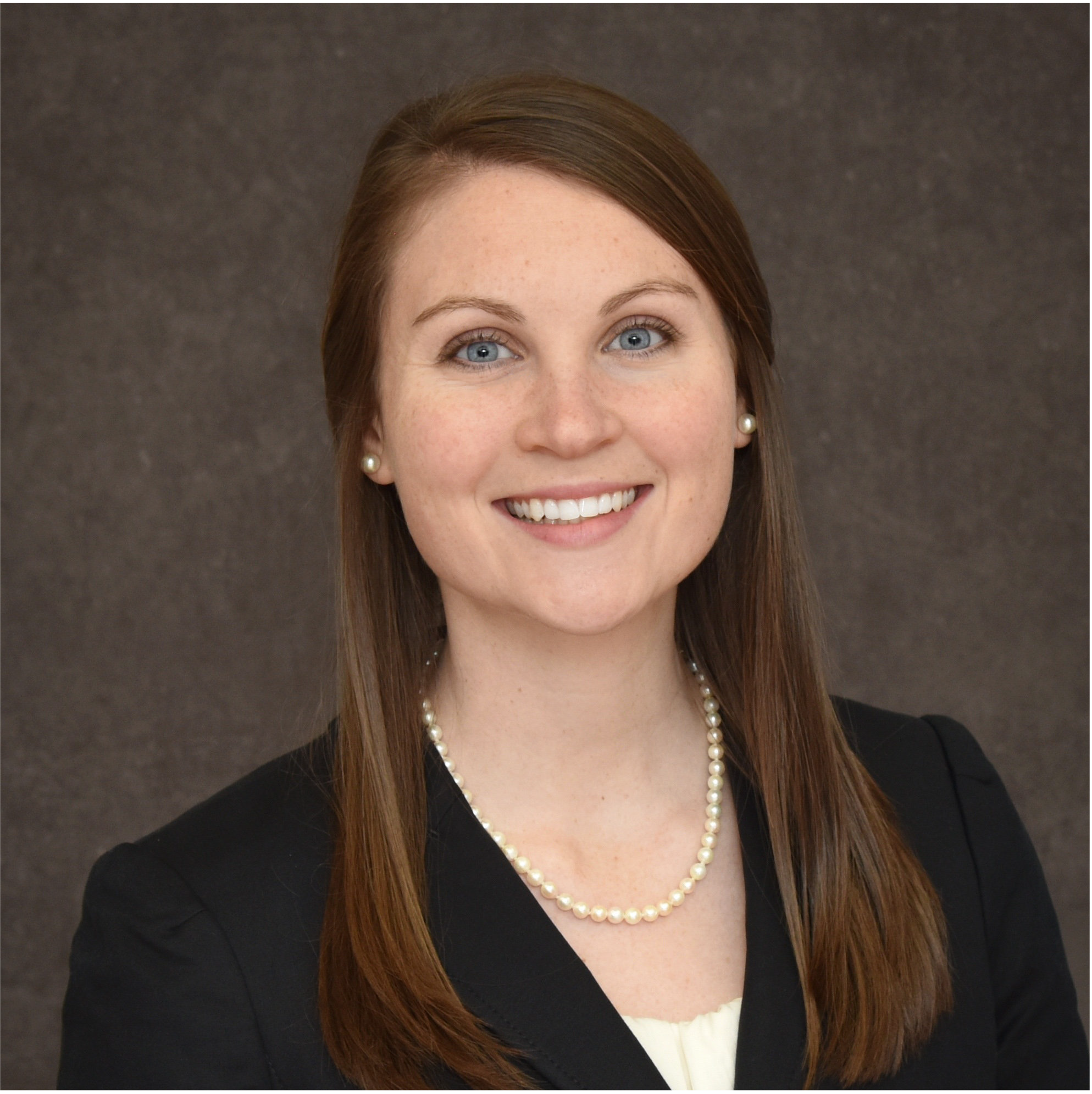 Lynch headshotsquare