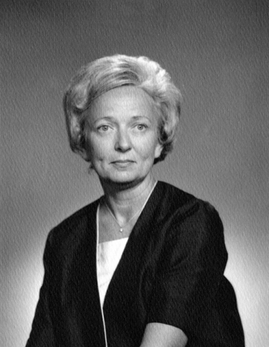 1952- Sarah Davis Joined the Faculty