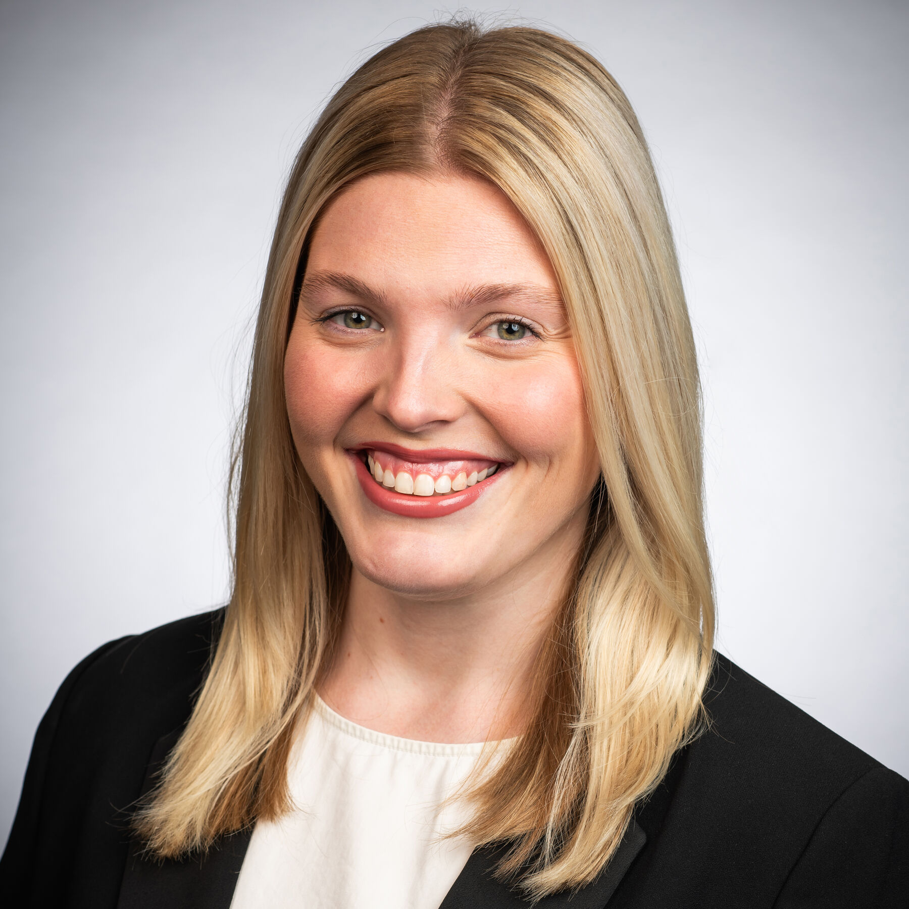 Headshot of Kaylin Swoboda