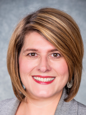 Mary Wallace headshot