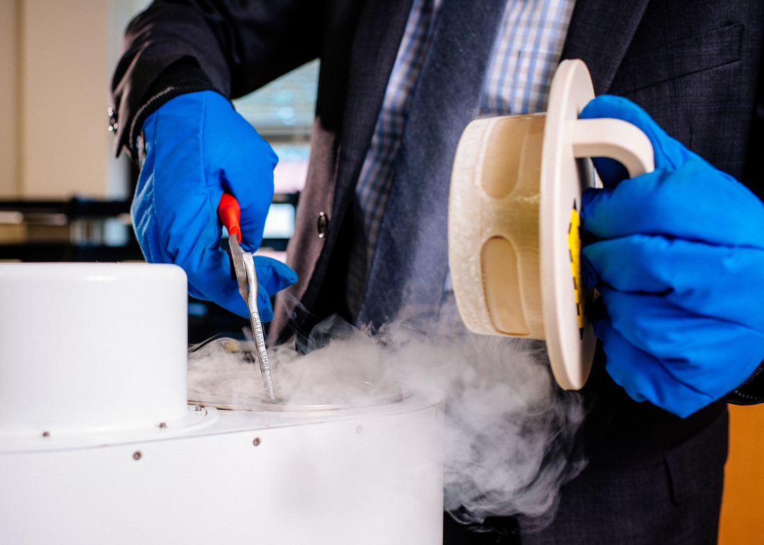 RS24307 rapid freeze team 20181017 002 27470 scr