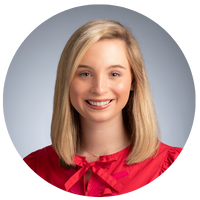 Headshot of Halie Hubbert