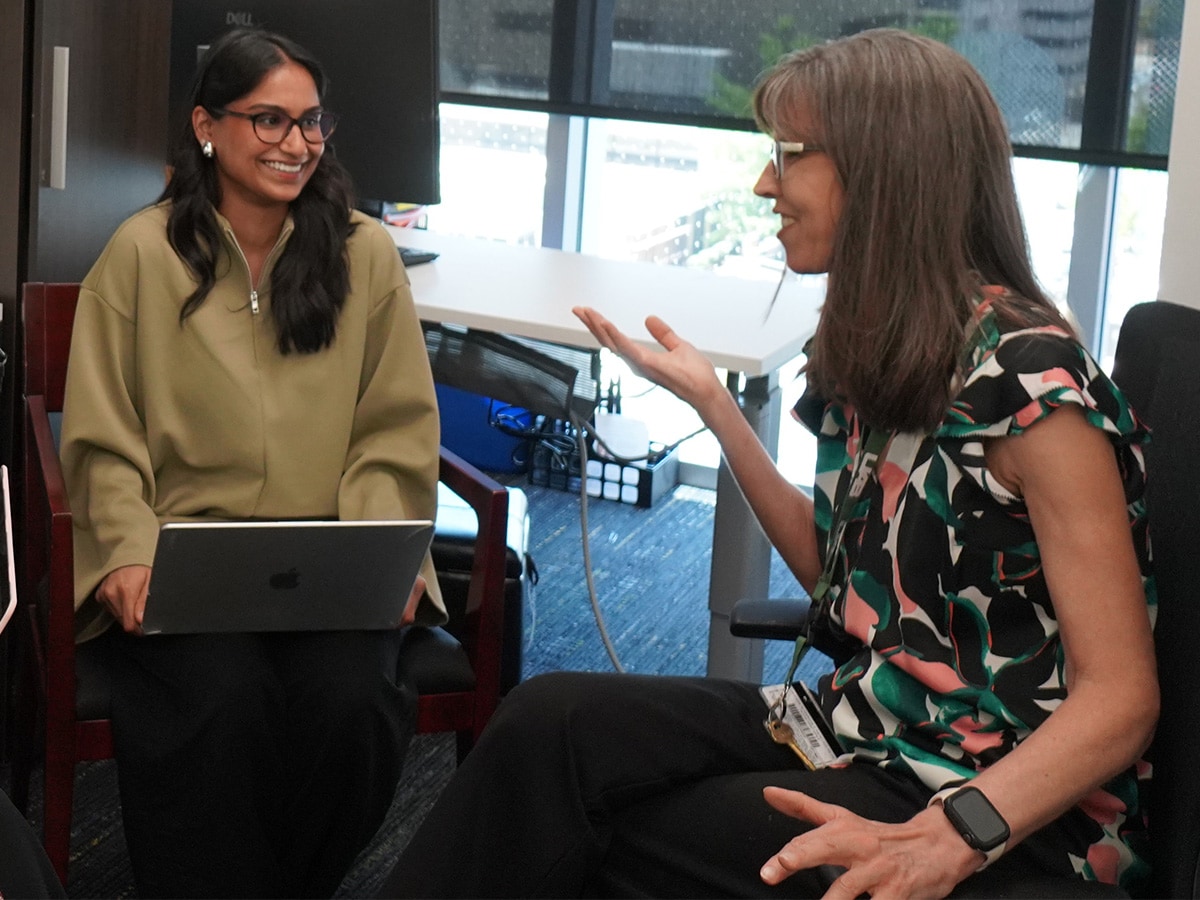Inaugural Heersink Student Mobility scholar finds new perspective on research and medicine