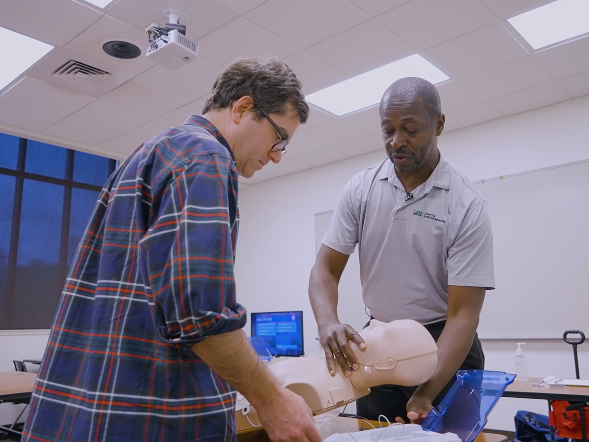 Sudden cardiac arrest: Key warning signs and how to respond