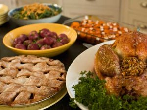 Holiday eating by the numbers; good choices equal less weight gain