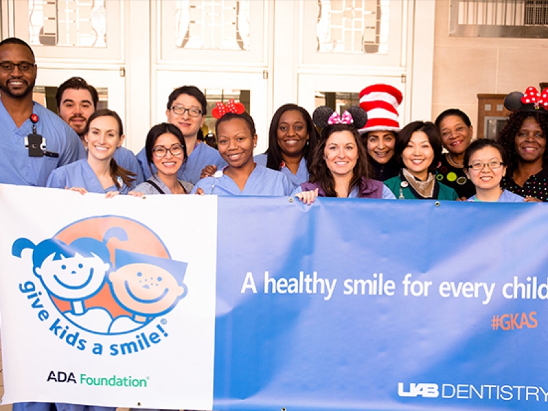 UAB successfully hosts Give Kids A Smile® for children’s oral health care awareness