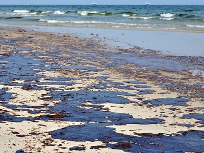 UAB study suggests oil dispersant used in Gulf oil spill causes lung and gill injuries to humans and aquatic animals, also identifies protective enzyme