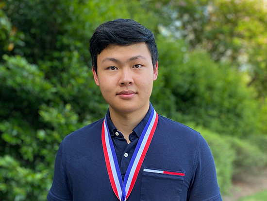 UAB freshman pre-med student Shi recognized as a 2022 Presidential Scholar