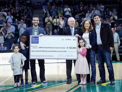 Mike Slive Foundation presents first donation to UAB Cancer Center