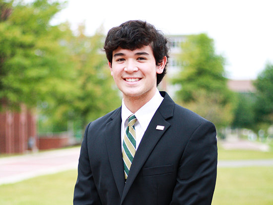 Ho is first at UAB to be selected for a prestigious national scholarship by Alpha Epsilon Delta