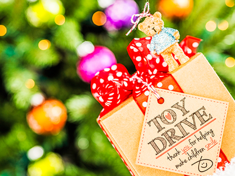 ’Tis the season: How you can give back to your community this holiday season
