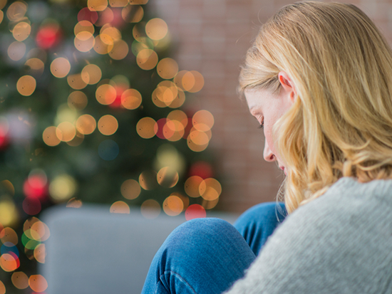 Grief during holidays: stages, types and coping tips