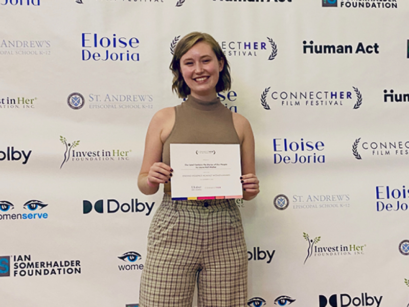 UAB political science major Laura Nell Walker wins award at ConnectHER Film Festival