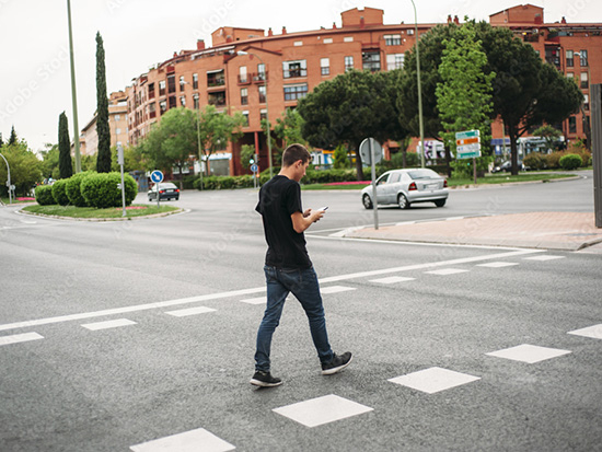 UAB-developed app keeps pedestrians safe and is cost-effective, study shows  - News | UAB