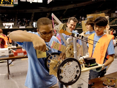 UAB Engineering launches a crowdfunding effort to support STEM program for local students