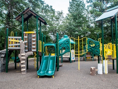 Research says ‘play value’ gap exists between playgrounds in affluent and nonaffluent communities