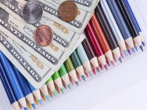 ‘Back to school’ doesn’t have to be ‘back to broke’ with these tips