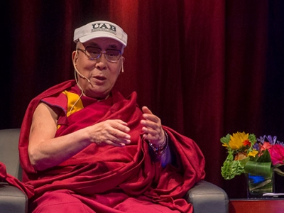 Dalai Lama commences visit to Birmingham at UAB scientific symposium