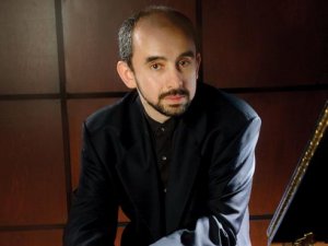 Professor, pianist Yakov Kasman awarded 2012 Ireland Prize 